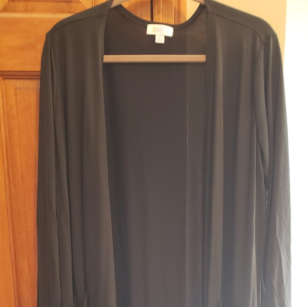 Lularoe Sarah size large (black)